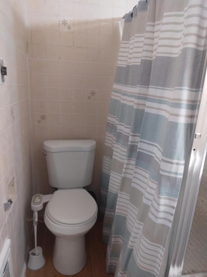 Brighton Beach Rooms ニューヨーク エクステリア 写真